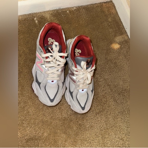 New Balance 9060 Boston College “Eagles” 8 (women’s) - Picture 2 of 16